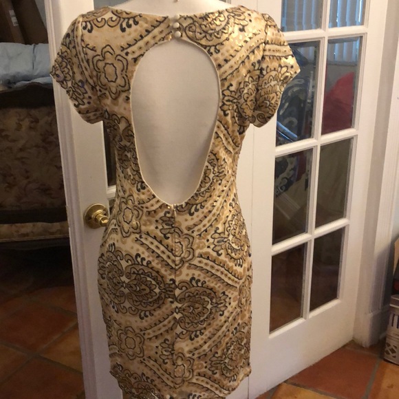 Black and gold sequin cocktail dress - Picture 3 of 5